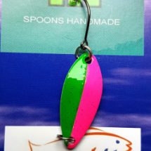 Spoon / Forellenblinker Premium Sandera13 in 3,5 gr. mit VMC- Einzelhaken in grün-pink mit Glitter