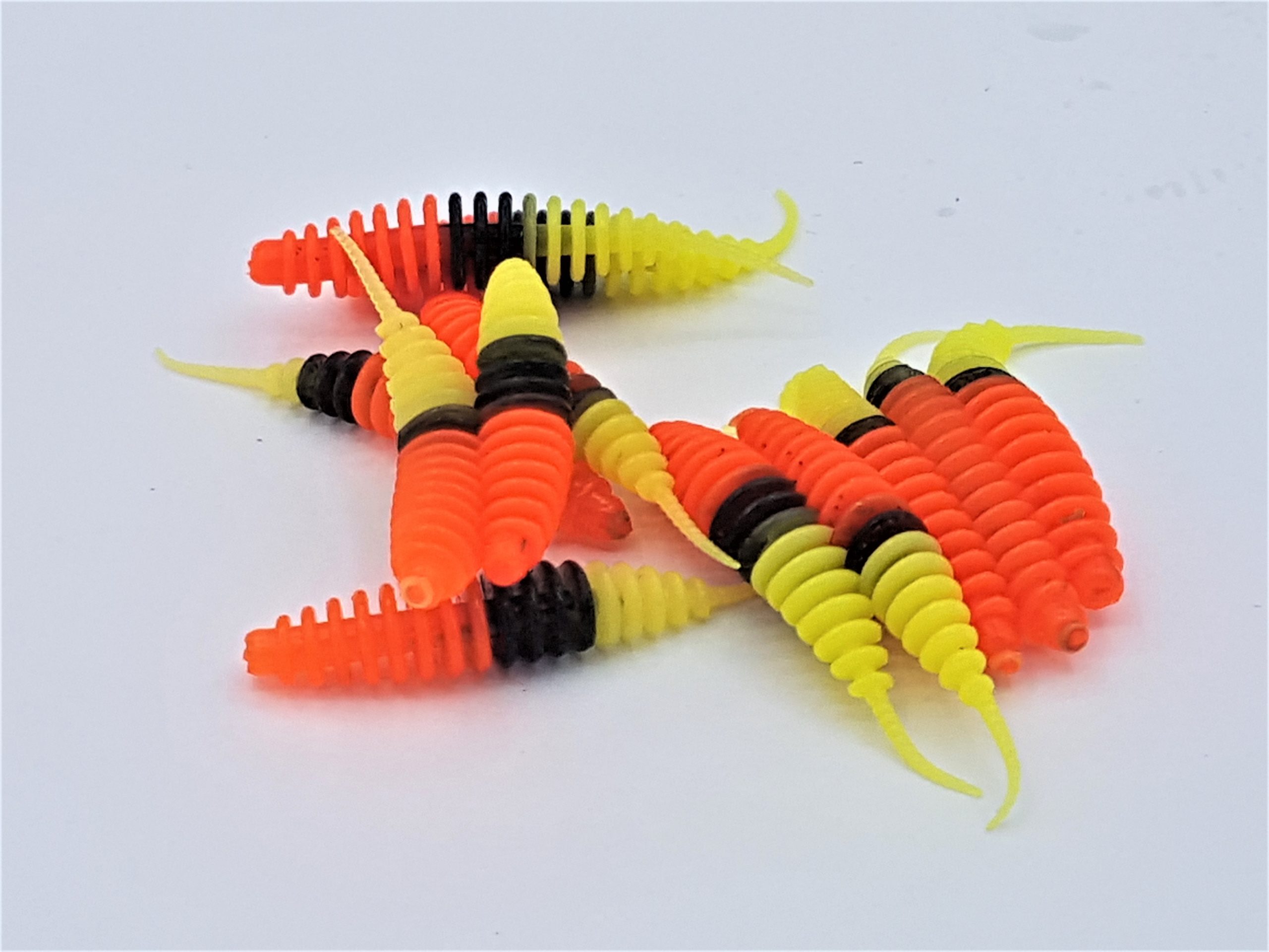 ProBaits Mini Custom Lures Troutworm Mega Soft / Knoblauch- Flavour In 3,8 Cm Länge / Farbe: Orange-Schwarz-Gelb