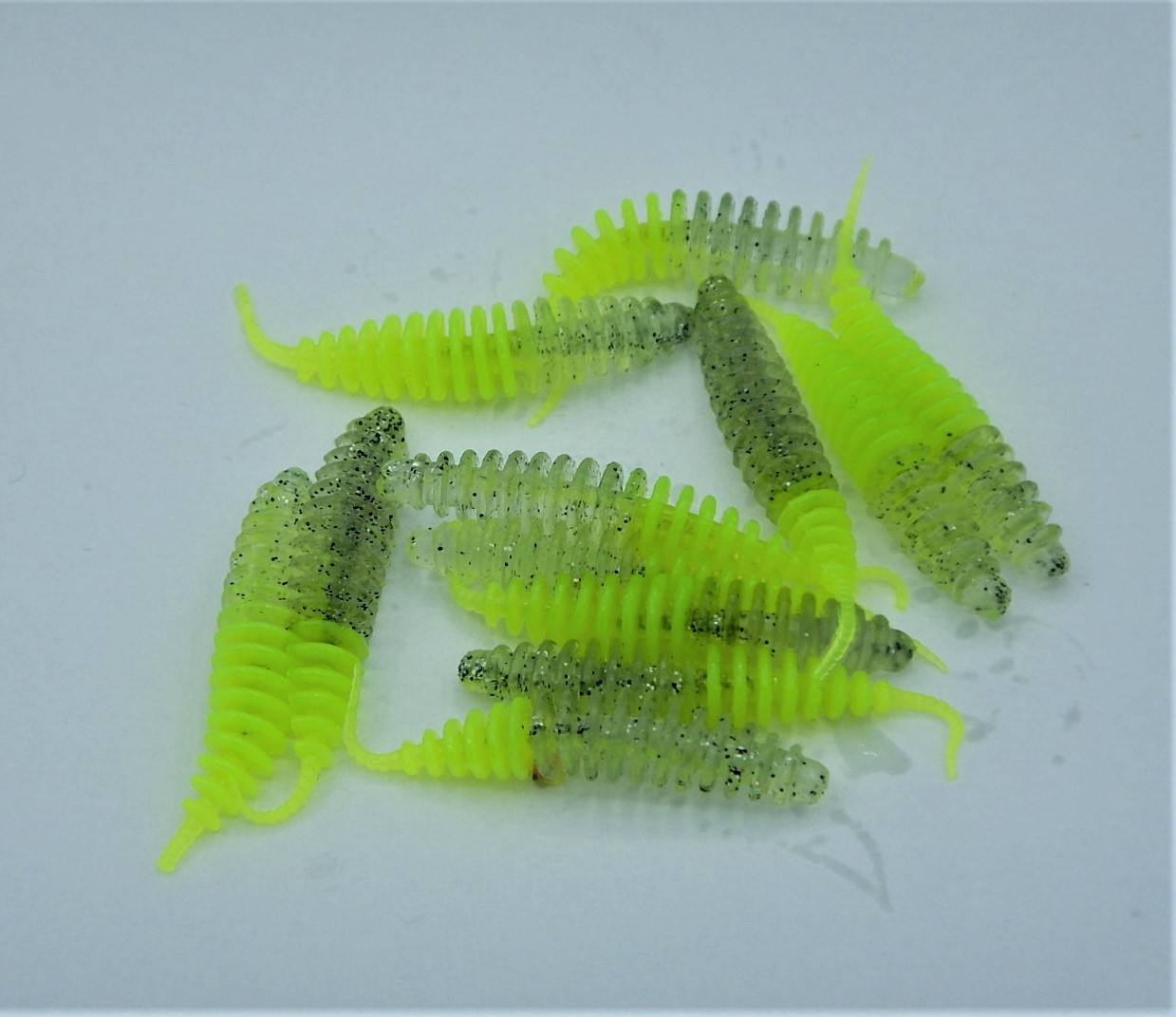 ProBaits Mini Custom Lures Troutworm Mega Soft / Bubblegum- Flavour In 3,8 Cm Länge / Farbe: Grün