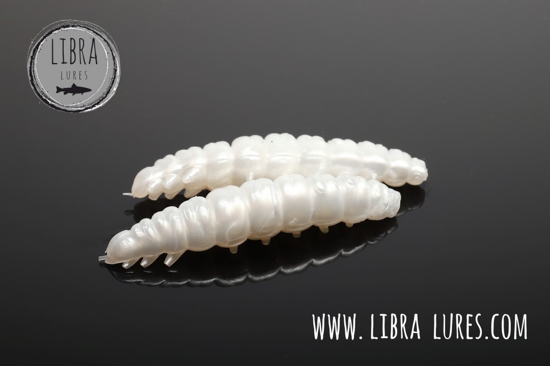 Libra Lures Larva 30mm | Forellenköder supersoft | Inhalt: 15 Stück | Aroma: Käse | Farbe: 004 Silver Pearl